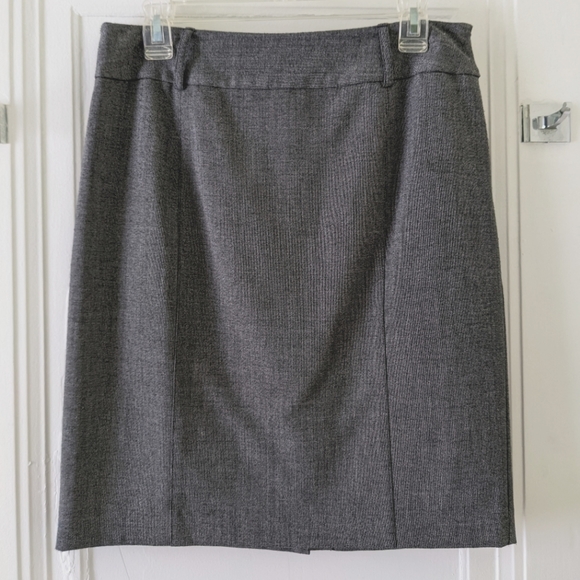 Kenneth Cole gray pencil skirt - Picture 1 of 3